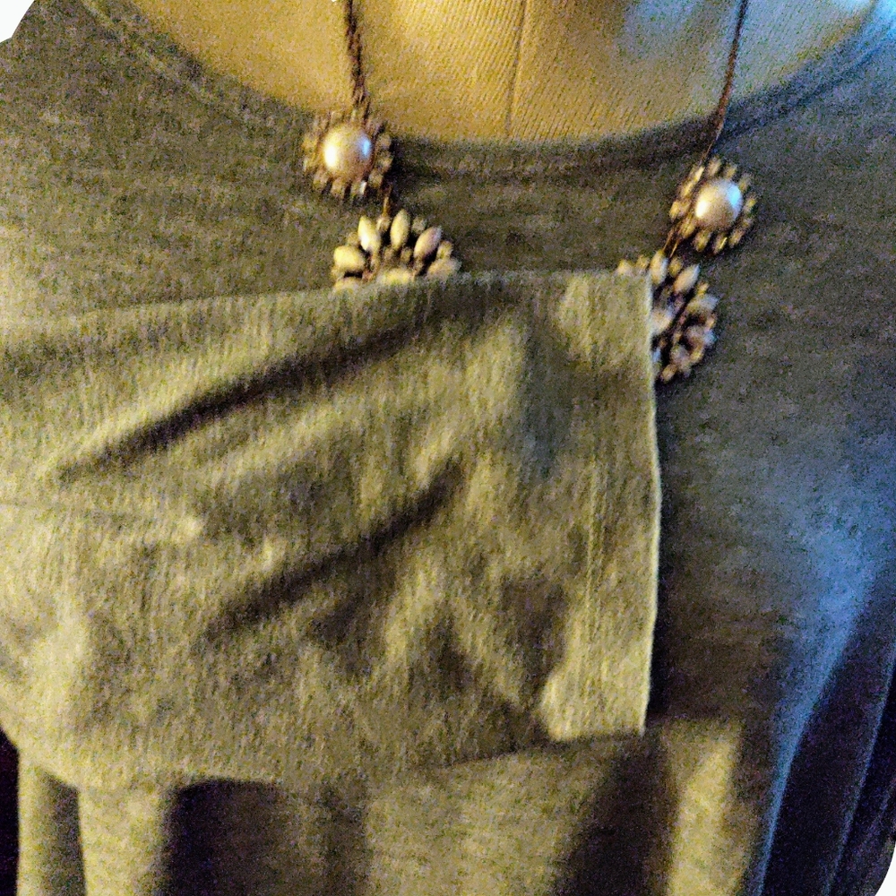 Tunic - Picture 4 of 5